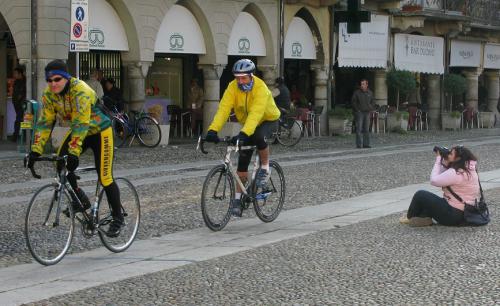 In piazza con...