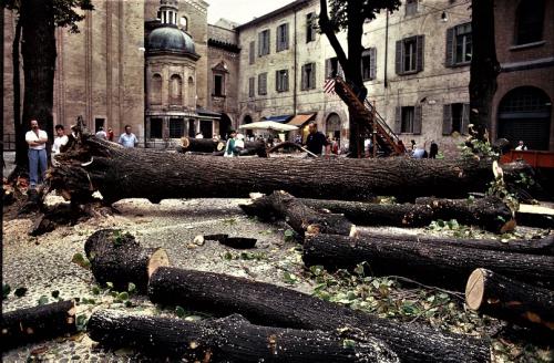 Piazza mercato annl '70-'80